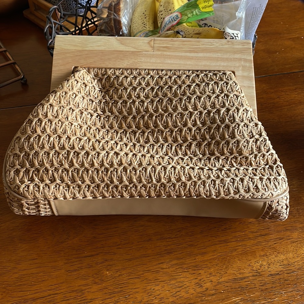 Sequin and staw bag - Picture 3 of 3